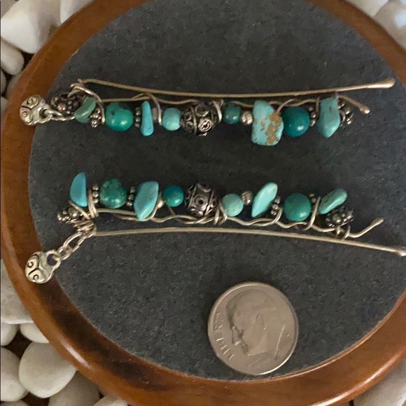 2 Custom Made Turquoise w/heart charm Bobby Pins - Picture 2 of 3